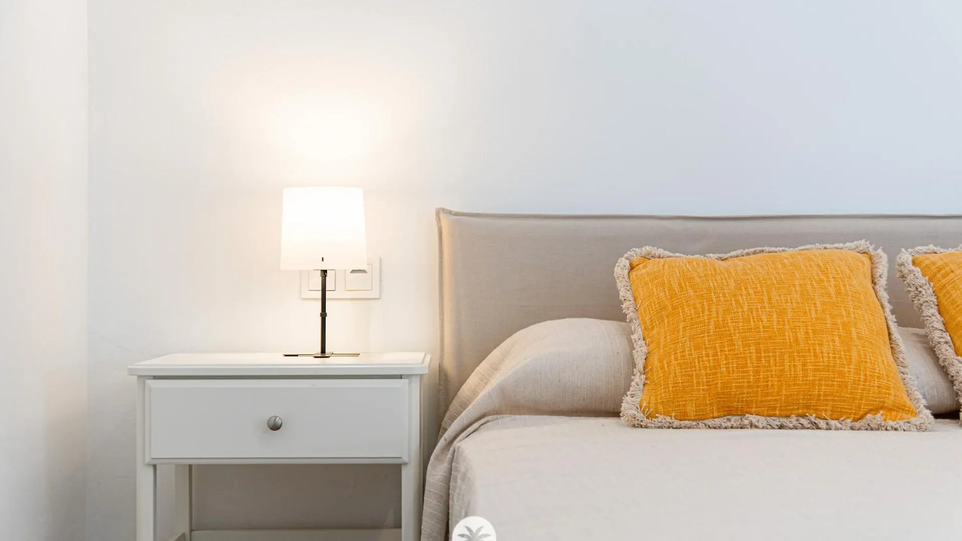 Apartment Mediterranean Way - Guest House Tarragona Spain